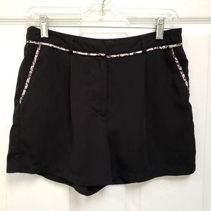 Mossimo Black Contrast Trim Polyester High Rise Casual Shorts